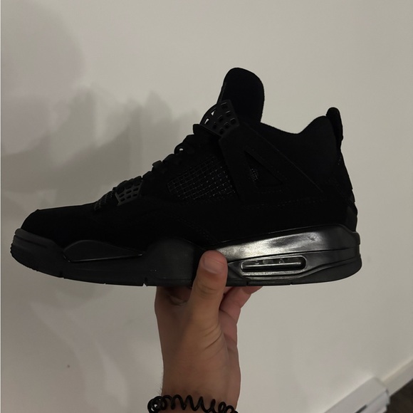 Jordan 4 black cats - Picture 2 of 4